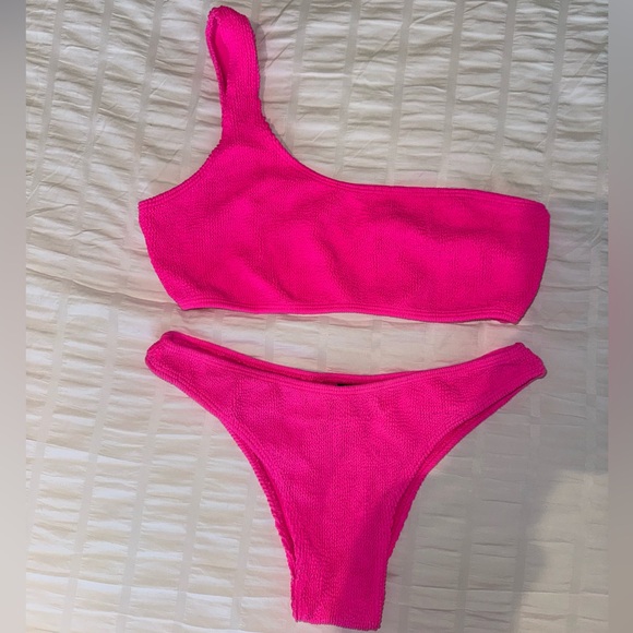 Love & Bikinis one size Bora Bora top and Barcelona bottom - Picture 3 of 5